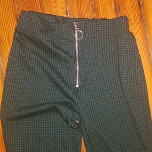 Green herringbone leggings